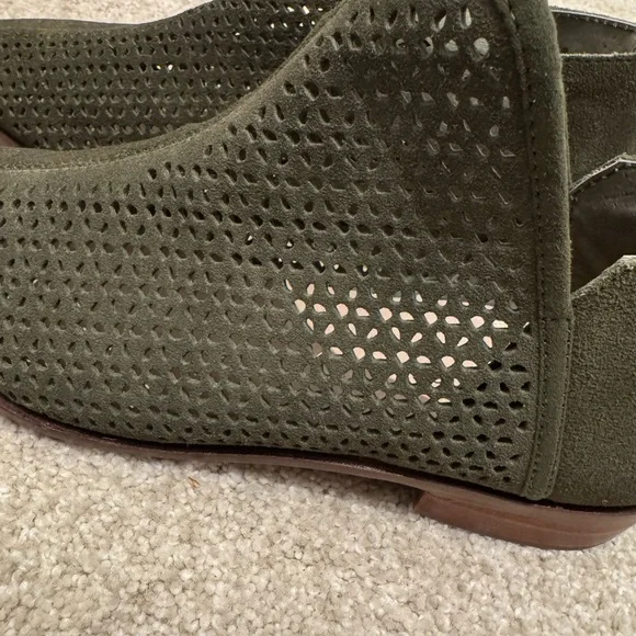 Kelsi Dagger Green Booties women’s size 8 - Picture 5 of 7